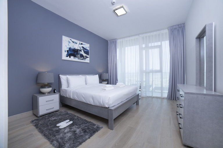 Room 3, Sophisticated Modern 1 BR on Blooms A JVC, Dubai