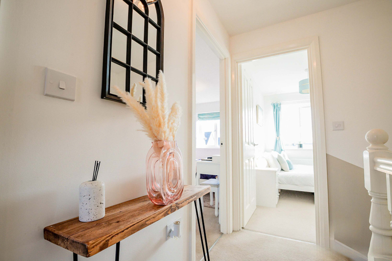 Room 4, Host Stay Mercia House, Worcestershire