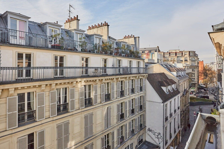 Balcony, Charmant Studio Beaubourg/le Marais 5, Paris