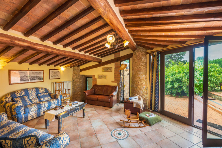 Others 5, Idyllic old charming Cottage near Siena 10 km, Siena