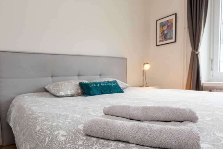 Bedroom 26