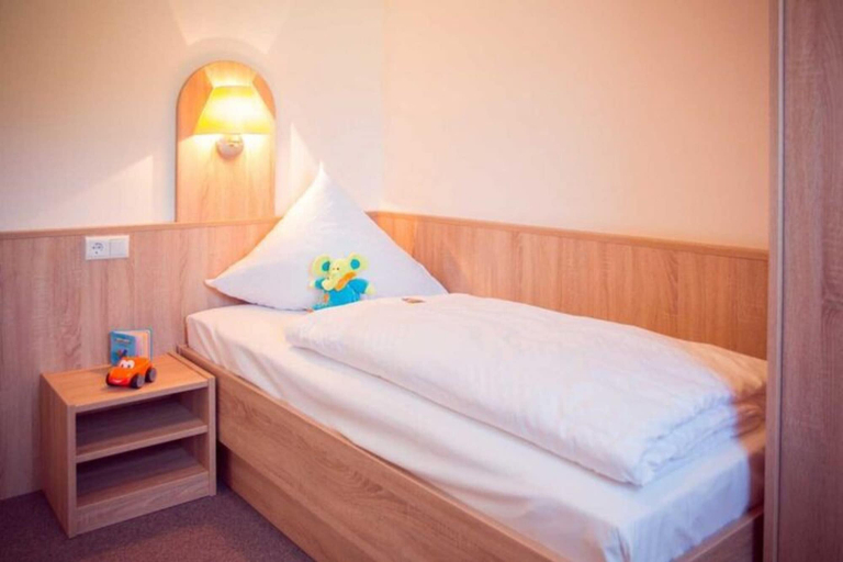 Bedroom 3, Gemutlicher Bungalow in Storkow am See, Oder-Spree