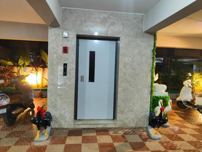 2, Hotel Golden Arrow, Visakhapatnam