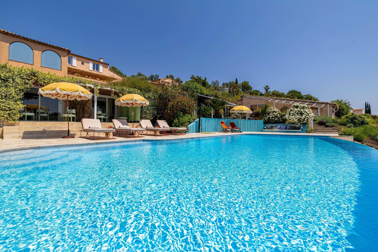 Pool 4, Splendid Flat in Provencal Villa 1br/3p, Var