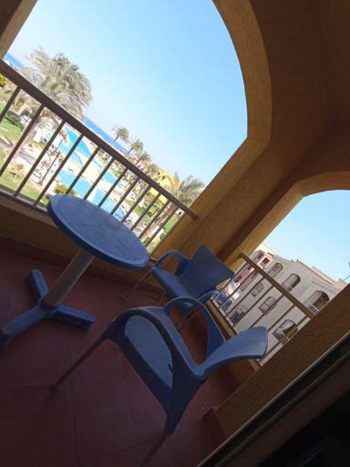 Others 2, porto south beach عائلات فقط, 'Ataqah