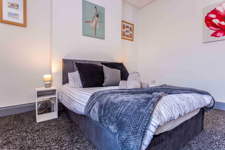 Room 5, Host Stay Bambro Apartment, Sunderland