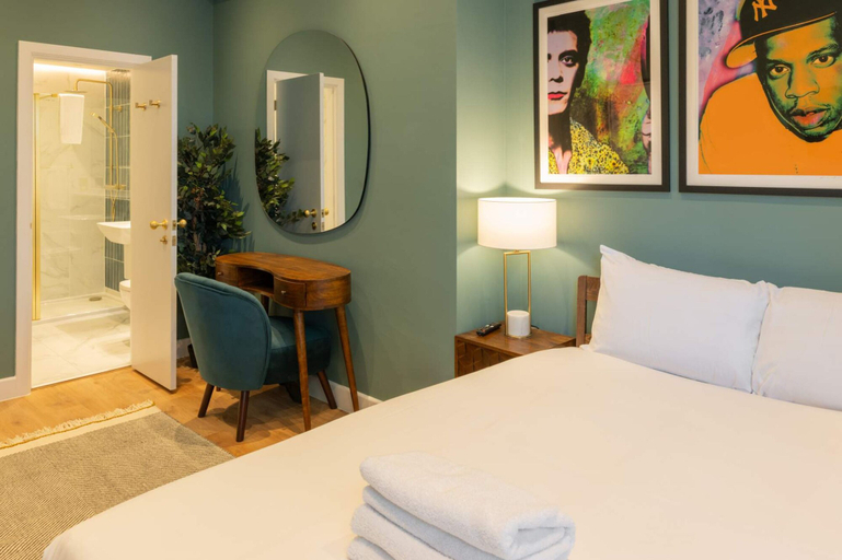 Room 5, Host Stay The Georgian Quarter at Catharine House III, Sefton