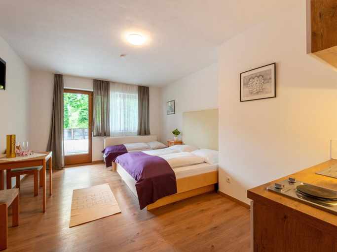 Bedroom 2, Apartment Kirchbichl near Wildschonau Ski Slope, Kufstein