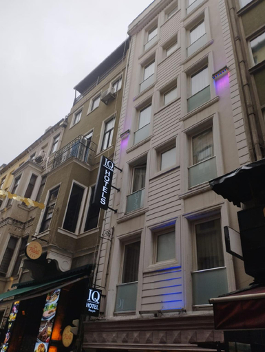 Others 2, IQ Hotel Beyoglu, Beyoğlu