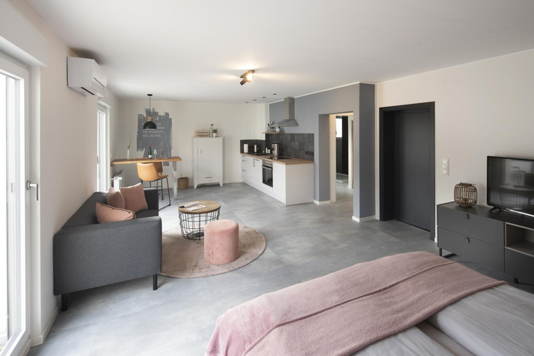 Bedroom 2, Claes Weinquartier - Appartements & Wine by Niko Schmitt, Trier-Saarburg