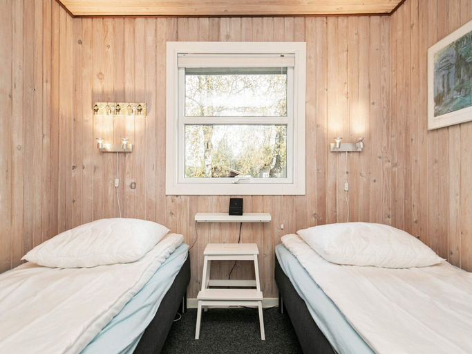 Bedroom 2, 6 Person Holiday Home in Hals, Aalborg