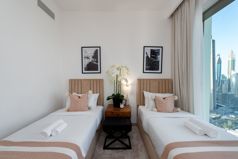 Room 5, Sleek 2BR at Downtown Close to Dubai Mall, Dubai