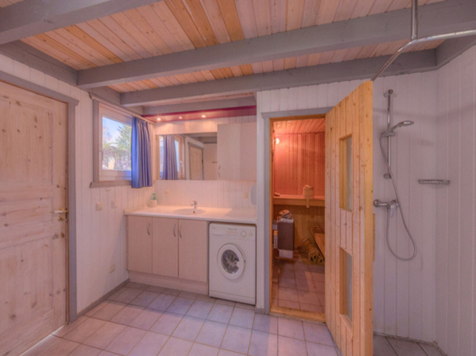 Bathroom 3, Ferienpark Mirow in Granzow, Mecklenburgische Seenplatte