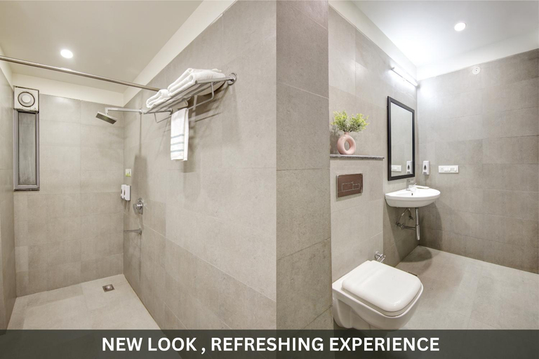 Bathroom 3, Saltstayz Select - Near Sohna Road City Center, Gurgaon