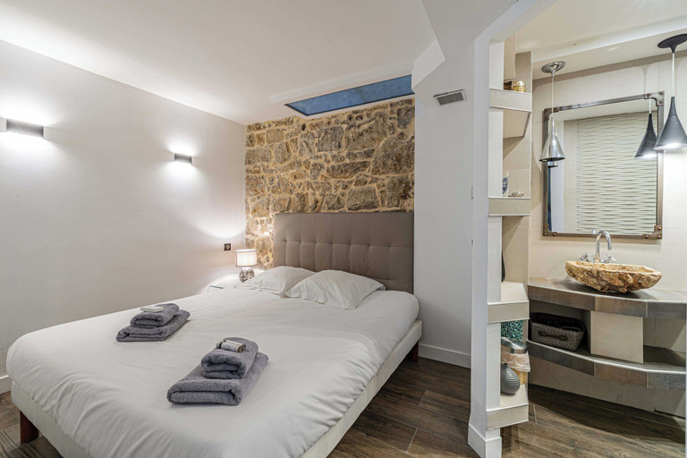 Room 4, Sublime Loft 2br/6p - Cannes Hyper Center, Alpes-Maritimes