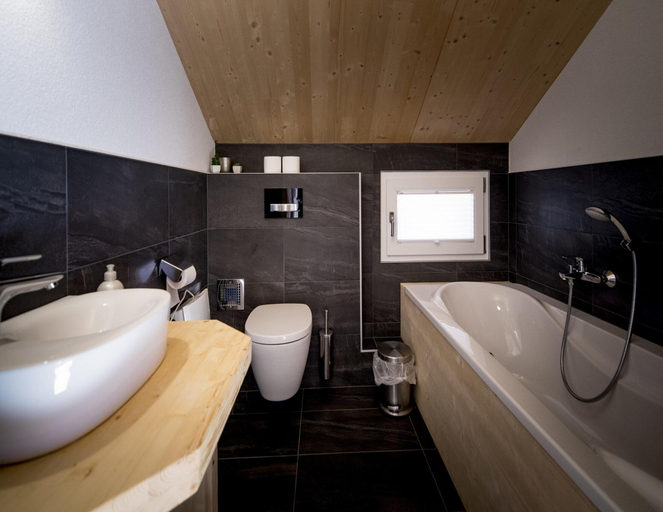Bathroom 5, Charming Chalet With Whirlpool, Murau