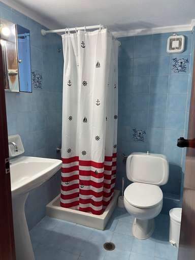 Bathroom 5, Aeolos Apartments, Crete