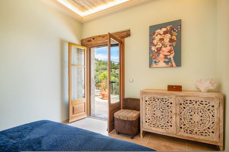Room 3, Bee Tree Villa in Corfu, Ionian Islands