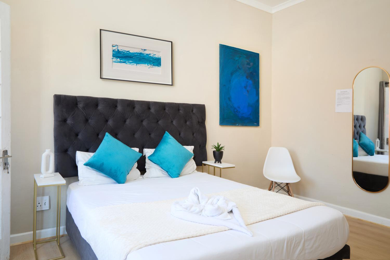 Bedroom 2, City Club Circle, City of Cape Town