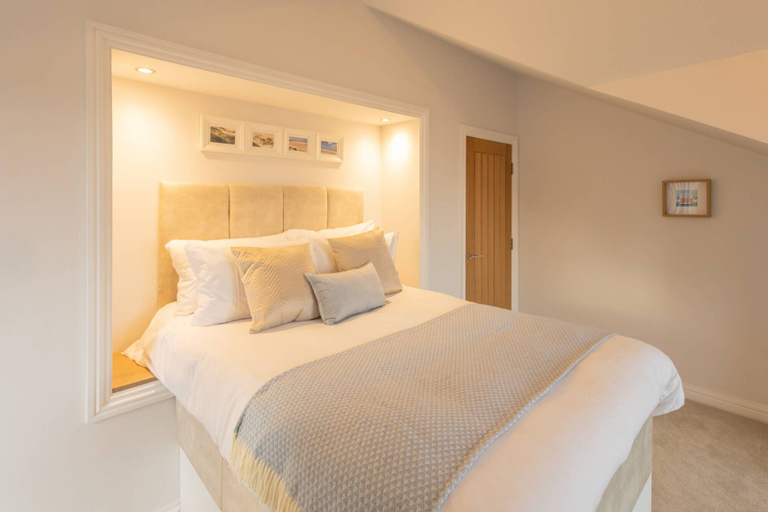 Room 5, Host Stay Bay View House, Cumbria