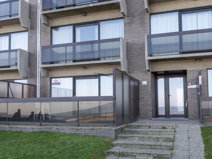 Reception 3, Attractive Studio With a Sea-view, West-Vlaanderen