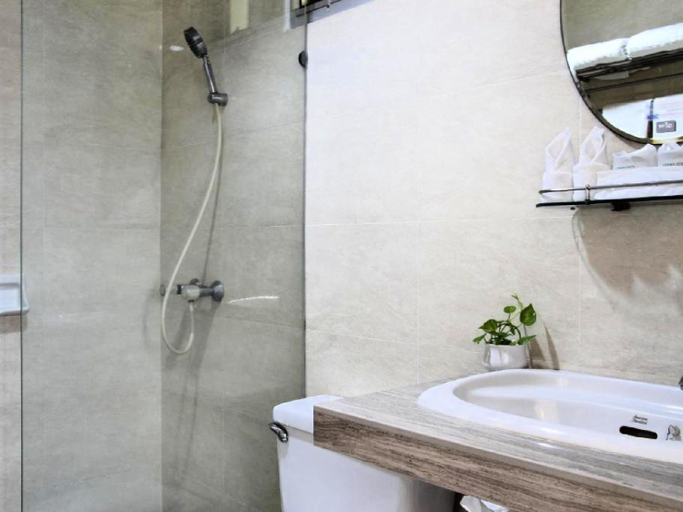 Bathroom 5