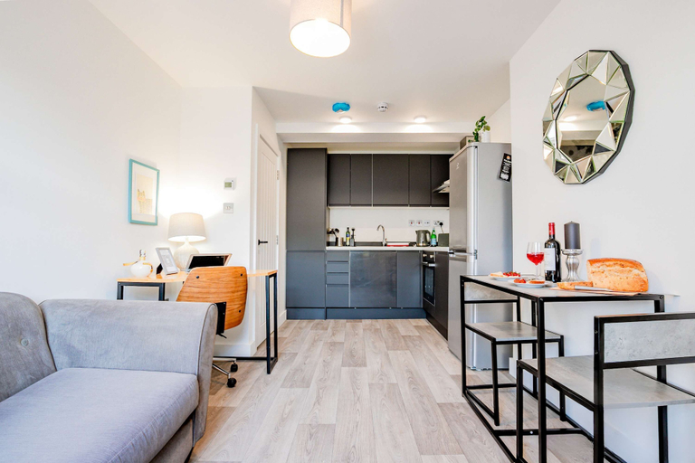 Room 2, Host Stay Croydon Road Apartment, Surrey