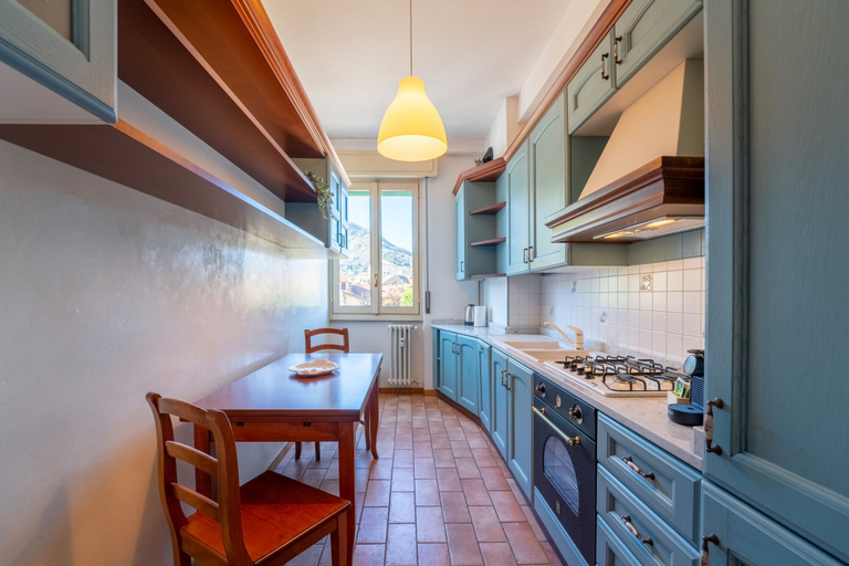 Room 5, Spring Apartment by Wonderful Italy, Como