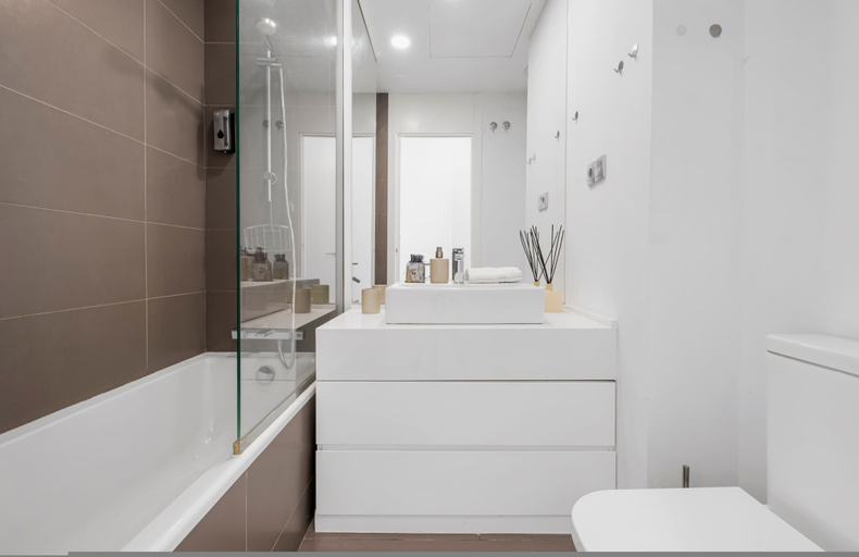 Room 3, Cancelada Stunning Penthouse by Costarentals - Ref M37, Málaga