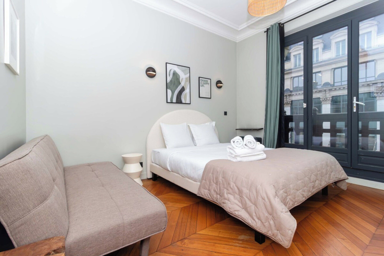 Room 4, Superb Apartement 2 Bedrooms Center of Paris, Paris