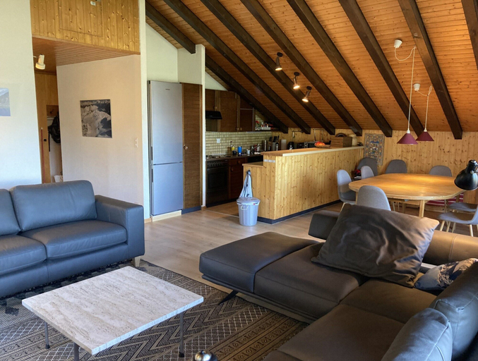 Living room 3, Peaceful Apartment With Amenities, Sion