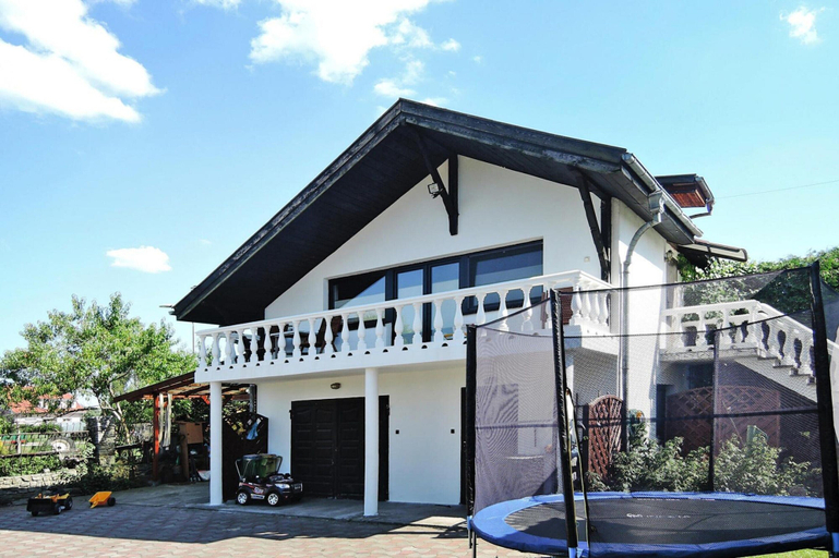 Primary image
