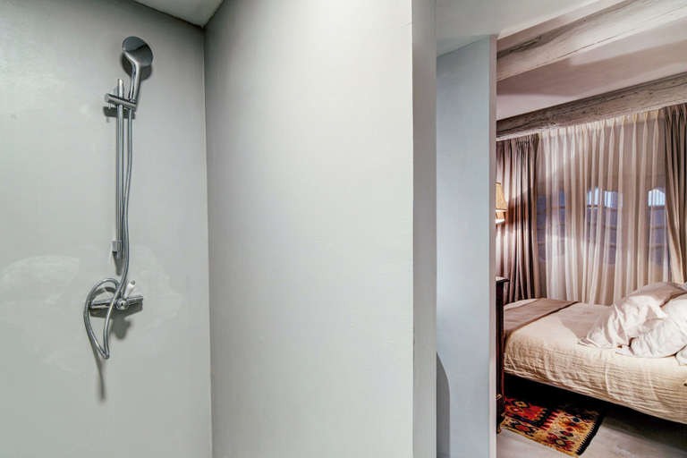 Room 5, Charming Studio-1br-2p- In the Heart of Cannes, Alpes-Maritimes