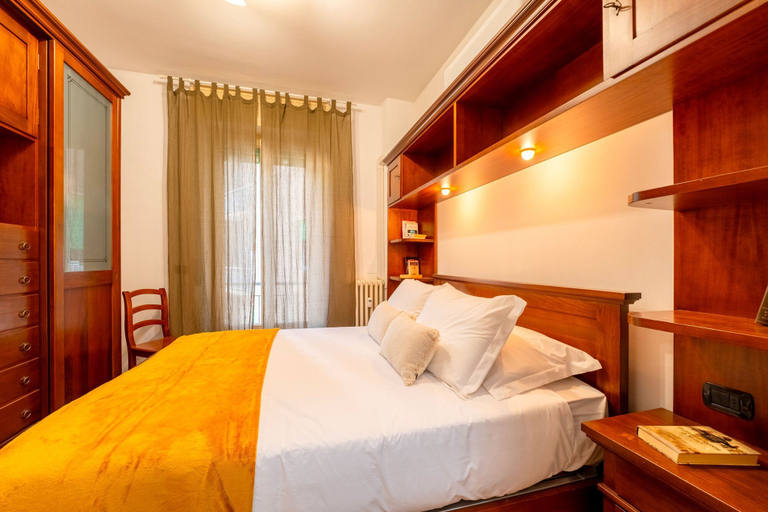 Room 2, Spring Apartment by Wonderful Italy, Como