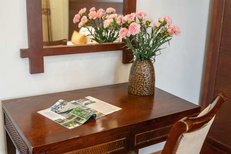 Others 4, Shine Hue Hotel 2, Huế