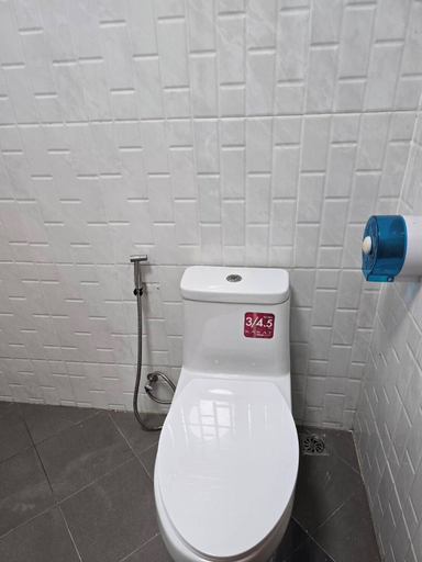 Bathroom 4