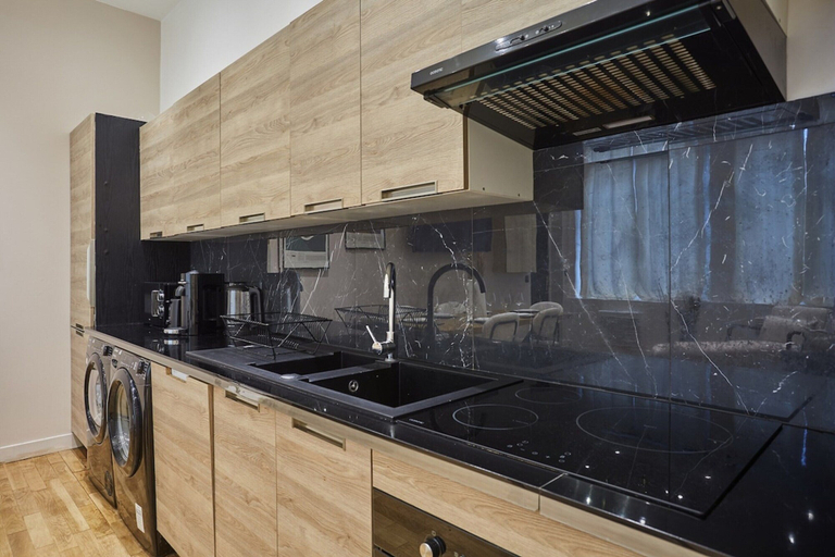 Private kitchen, Spacious Air-conditioned Apartment Center of Paris, Paris