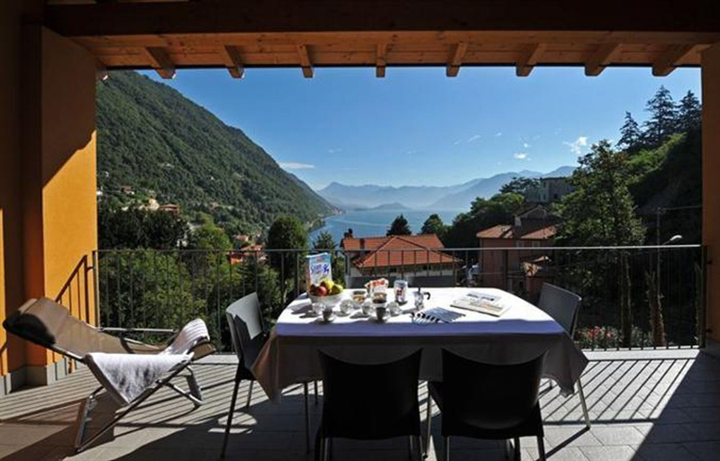 Others 3, Residence Eden Magnolia 17, Como