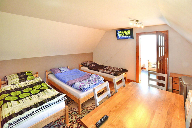 Room 2, Holiday House With Large Garden, Noskowo, Sławno