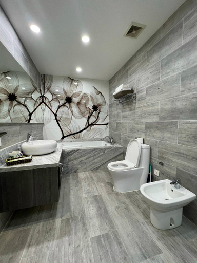 Bathroom 3, Vincom Royal City 72 Nguyen Trai Thanh Xuan, Thanh Xuân