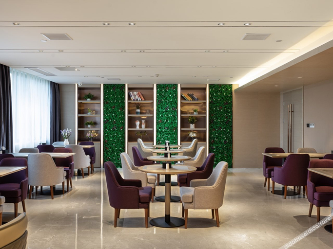 Food & Drinks 4, Lavande Hotel Jingzhou Yangtze University, Jingzhou