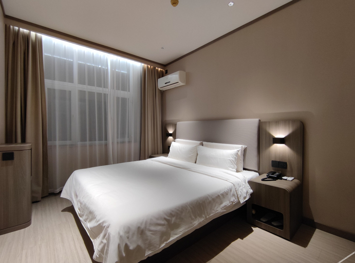 Bedroom 2, HanTing Hotel (Changbai Mountain Erdaobaihe Internet-Famous Street), Yanbian Korean