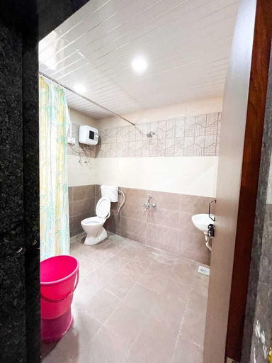 Bathroom, Madhura Agro Tourism, Satara