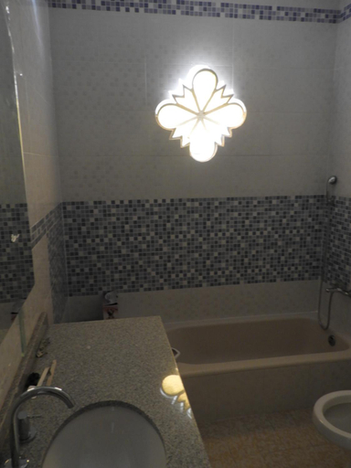 Bathroom 3, Hotel Casa Jardin, Asunción