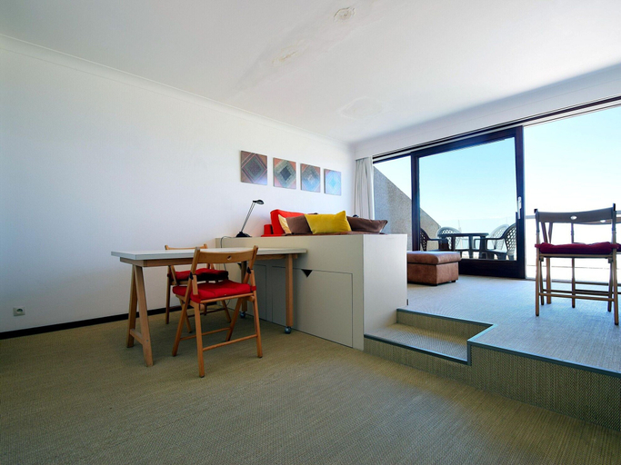 Dining 3, Mayfair 0203 Beautiful Studio With sea View, West-Vlaanderen