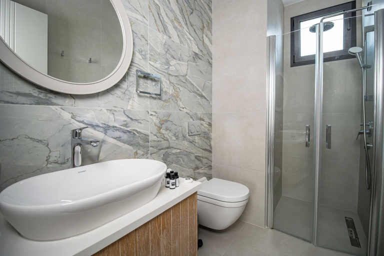 Bathroom 3, Mykonos Holiday Homes
