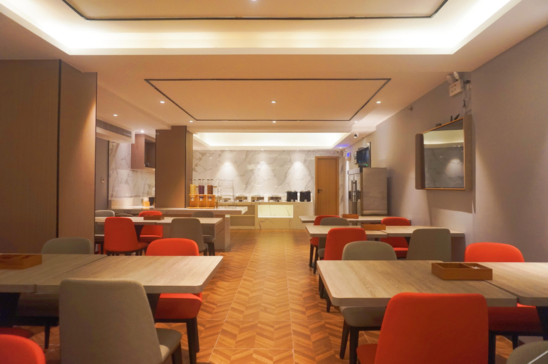 Food & Drinks 4, Borrman Hotel Zhanjiang Suixi Quanfeng Sqaure, Zhanjiang