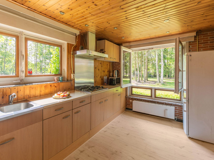 Others 3, Lovely chalet in Arendonk with terrace, Antwerpen