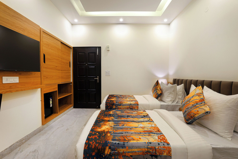 Bedroom 3, OPO Essential Sec 21, Gurgaon