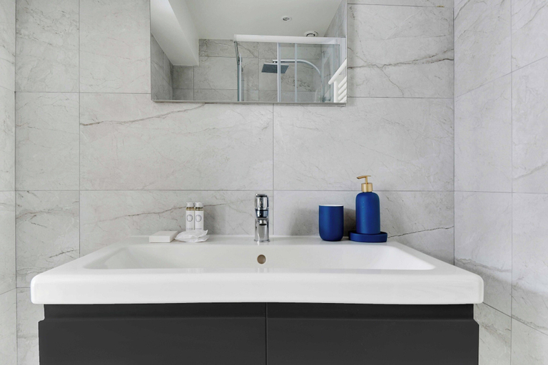 Bathroom 2, Beautiful Studio - 2P - Parc de Belleville, Paris